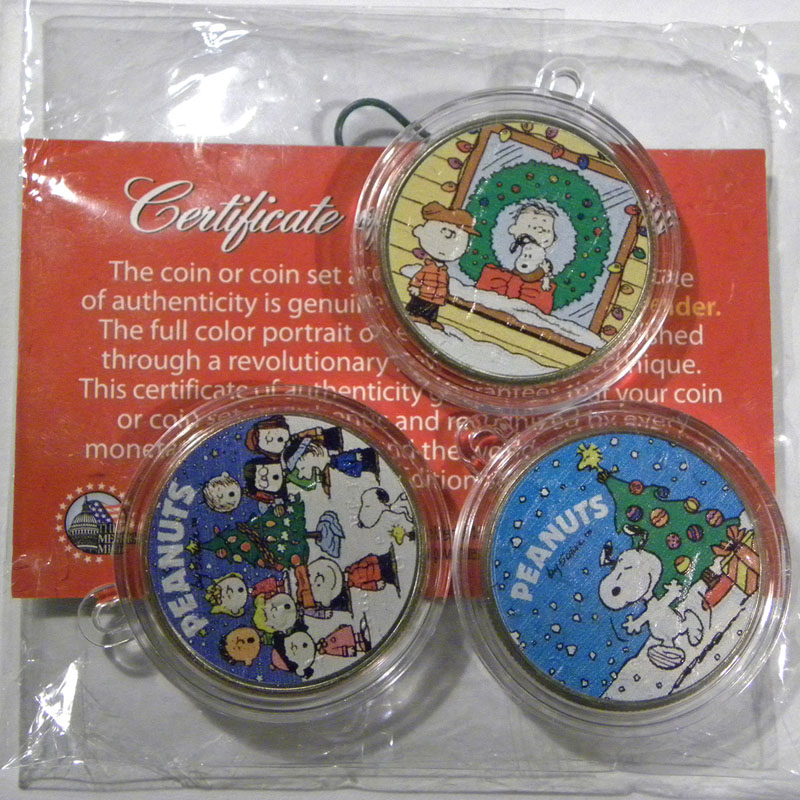 "Peanuts" Christmas medals